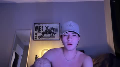 hungc0llegejock online show from October 2025 01:42:01 AM