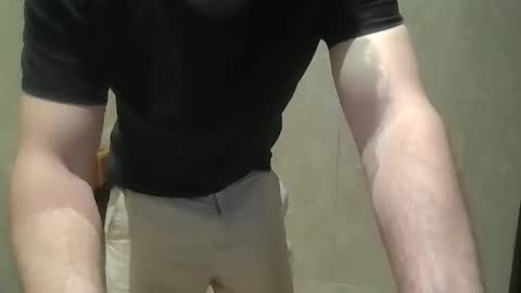 hunghard2004 online show from March 2026 10:43:01 AM