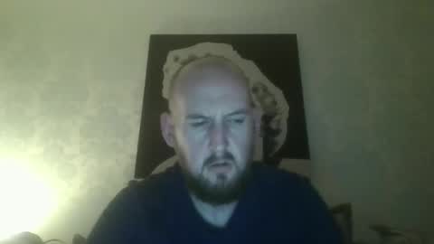 Hunghorny2630 online show from October 2025 09:56:01 PM