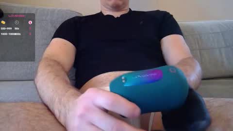 Snapshot of hungking10xl chatting on October 2025 08:40:02 AM hungking10xl online show from October 2025 08:40:02 AM