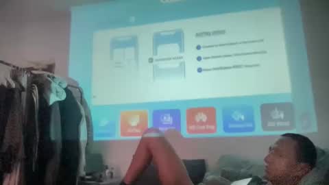 hunglatinobottom online show from February 2026 10:52:02 AM