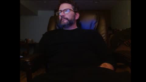 Snapshot of hunglonelyguy chatting on November 2025 06:05:02 AM LonelyGuy online show from November 2025 06:05:02 AM