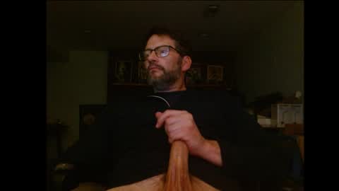 Snapshot of hunglonelyguy chatting on March 2026 03:01:01 AM LonelyGuy online show from March 2026 03:01:01 AM