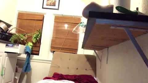 Long and Ready online show from February 2025 12:19:01 PM