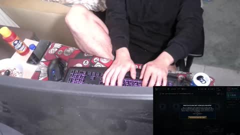 Snapshot of hungryboyyb chatting on January 2026 03:05:01 PM LittleDevilXo1999 online show from January 2026 03:05:01 PM