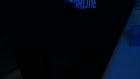 Snapshot of hungtwink4youu chatting on November 2025 04:51:01 AM Hung8Inch online show from November 2025 04:51:01 AM