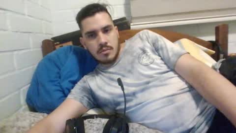 Snapshot of hungweeb chatting on January 2025 03:41:02 AM Rod online show from January 2025 03:41:02 AM