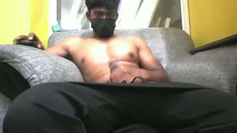 hunk_dominant online show from February 2025 05:42:02 AM