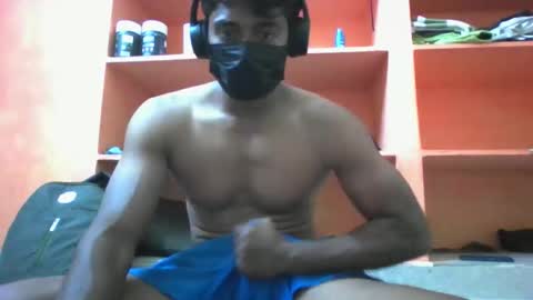 hunk_dominant online show from February 2026 07:34:01 AM