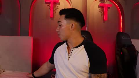 hunk_ryan online show from October 2025 01:37:02 AM