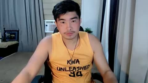 Snapshot of hunkfireman chatting on March 2026 11:34:01 PM ADAM online show from March 2026 11:34:01 PM