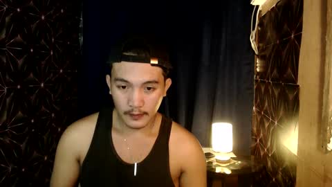 Snapshot of hunkylloyd chatting on December 2024 12:51:02 PM hunkylloyd online show from December 2024 12:51:02 PM