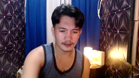 Snapshot of hunkylloyd chatting on December 2024 03:49:01 AM hunkylloyd online show from December 2024 03:49:01 AM