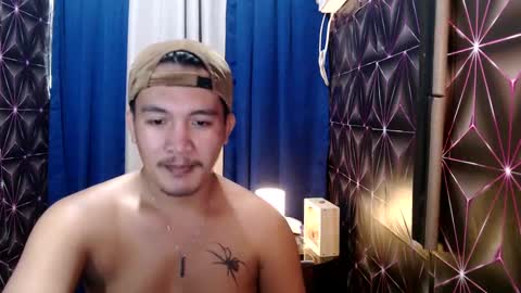 Snapshot of hunkylloyd chatting on December 2024 10:29:02 AM hunkylloyd online show from December 2024 10:29:02 AM
