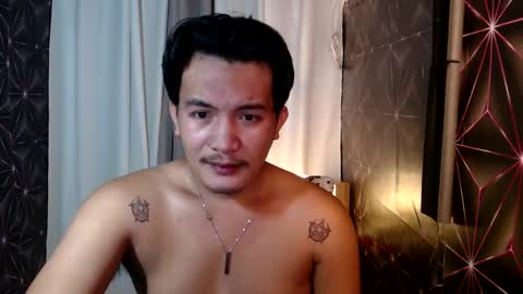 Snapshot of hunkylloyd chatting on December 2024 01:14:01 PM hunkylloyd online show from December 2024 01:14:01 PM