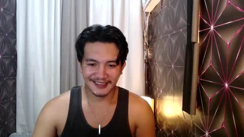 Snapshot of hunkylloyd chatting on January 2025 01:17:01 PM hunkylloyd online show from January 2025 01:17:01 PM