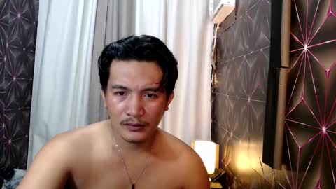 Snapshot of hunkylloyd chatting on January 2025 04:32:01 AM hunkylloyd online show from January 2025 04:32:01 AM