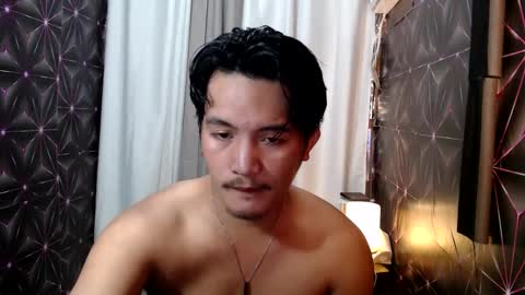 Snapshot of hunkylloyd chatting on January 2025 04:41:02 AM hunkylloyd online show from January 2025 04:41:02 AM
