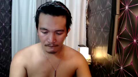 Snapshot of hunkylloyd chatting on January 2025 02:32:01 AM hunkylloyd online show from January 2025 02:32:01 AM