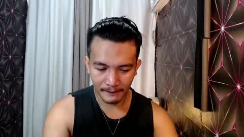 Snapshot of hunkylloyd chatting on February 2025 02:50:02 AM hunkylloyd online show from February 2025 02:50:02 AM