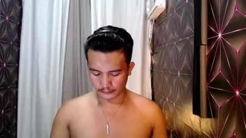 Snapshot of hunkylloyd chatting on February 2025 10:09:01 AM hunkylloyd online show from February 2025 10:09:01 AM