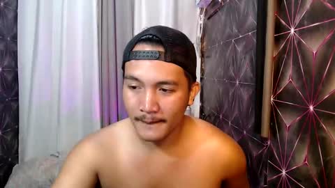Snapshot of hunkylloyd chatting on September 2025 03:34:01 PM hunkylloyd online show from September 2025 03:34:01 PM