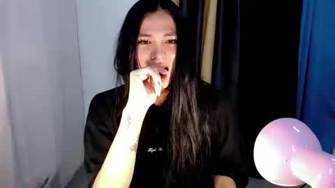 Snapshot of hunkyzeus chatting on December 2024 12:49:01 PM hunkyzeus online show from December 2024 12:49:01 PM