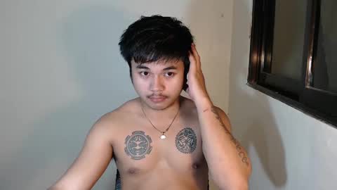 Snapshot of hunkyzeus chatting on January 2025 04:11:02 PM hunkyzeus online show from January 2025 04:11:02 PM