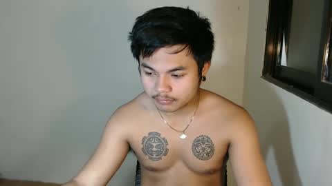 Snapshot of hunkyzeus chatting on January 2025 06:35:02 AM hunkyzeus online show from January 2025 06:35:02 AM
