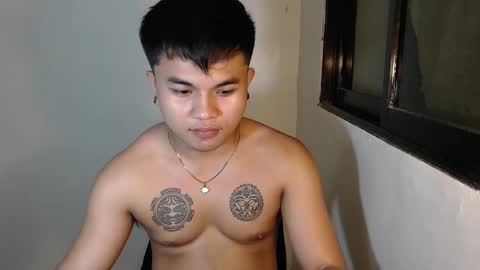 Snapshot of hunkyzeus chatting on January 2025 06:09:02 PM hunkyzeus online show from January 2025 06:09:02 PM