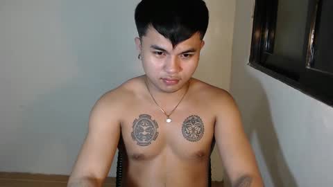 Snapshot of hunkyzeus chatting on January 2025 07:18:02 PM hunkyzeus online show from January 2025 07:18:02 PM
