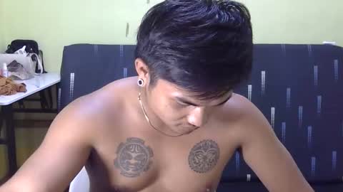 Snapshot of hunkyzeus chatting on October 2025 11:53:02 AM hunkyzeus online show from October 2025 11:53:02 AM