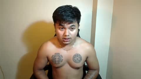 hunkyzeus online show from July 2026 04:28:02 PM