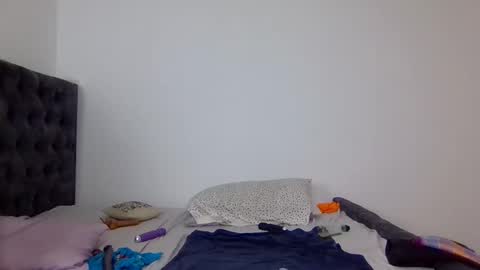 Snapshot of hunnytease chatting on November 2025 04:45:02 PM hunny online show from November 2025 04:45:02 PM