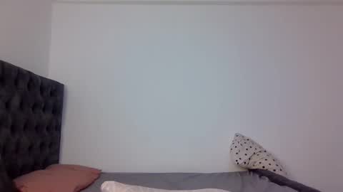 Snapshot of hunnytease chatting on November 2025 02:01:01 AM hunny online show from November 2025 02:01:01 AM