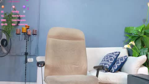 Hunter  online show from October 2025 07:11:02 PM