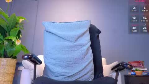 Hunter  online show from June 2026 01:16:01 AM