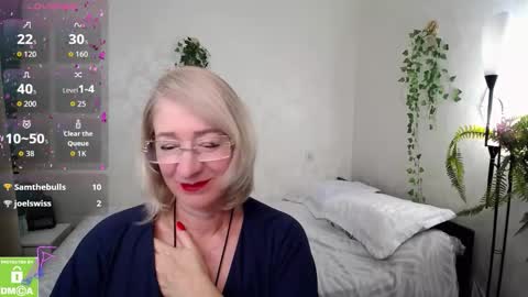 Irena online show from October 2025 02:19:01 PM