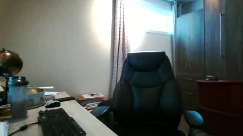 Snapshot of hurley7890 chatting on February 2025 01:41:01 PM hurley7890 online show from February 2025 01:41:01 PM