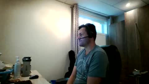 Snapshot of hurley7890 chatting on September 2025 02:39:02 PM hurley7890 online show from September 2025 02:39:02 PM