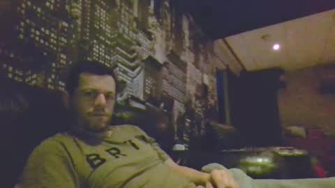 Snapshot of hurley7890 chatting on April 2026 01:41:01 AM hurley7890 online show from April 2026 01:41:01 AM
