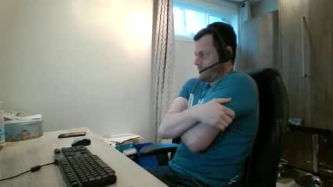 Snapshot of hurley7890 chatting on April 2026 02:43:02 PM hurley7890 online show from April 2026 02:43:02 PM