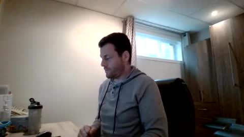 Snapshot of hurley7890 chatting on April 2026 03:51:02 PM hurley7890 online show from April 2026 03:51:02 PM
