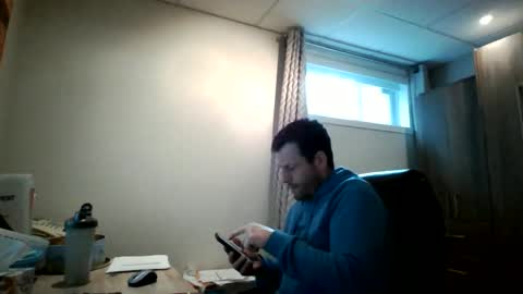 Snapshot of hurley7890 chatting on May 2026 04:04:02 PM hurley7890 online show from May 2026 04:04:02 PM