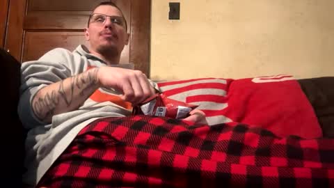 husbandandwife2011 online show from February 2025 04:47:01 AM