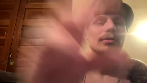 husbandandwife2011 online show from February 2025 03:34:02 AM