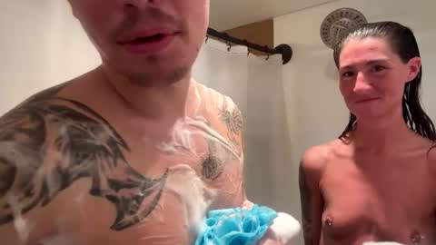 husbandandwife2011 online show from February 2025 06:54:02 PM