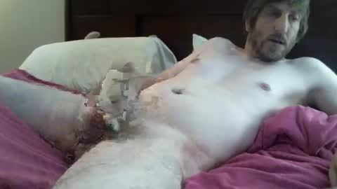 Snapshot of husbandmaterial_xxx chatting on December 2025 09:13:02 PM husbandmaterial_xxx online show from December 2025 09:13:02 PM