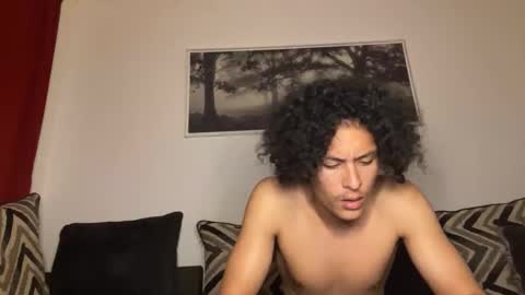 Snapshot of hushforpapa chatting on December 2025 04:39:02 AM Uncensored Lovers online show from December 2025 04:39:02 AM