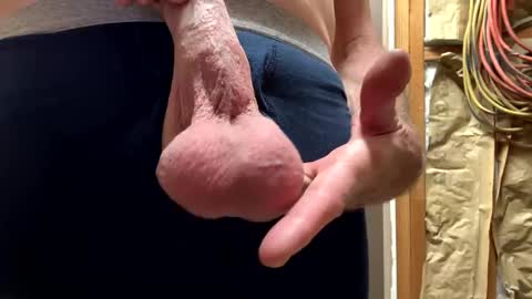 huskey300 online show from October 2025 09:58:02 PM